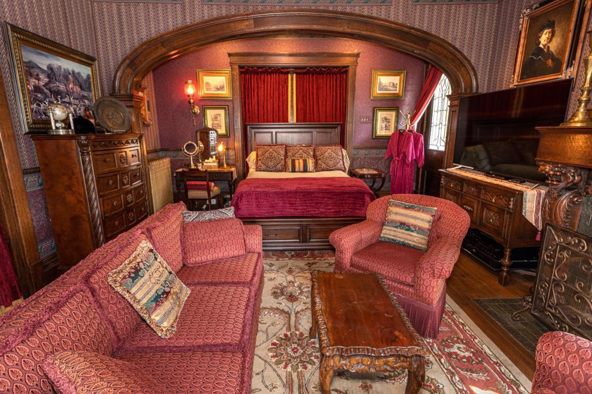 South Broadway Manor B&B - Near Fallingwater, Ohiopyle State Park, Hiking & Biking Trails Gap Scottdale ภายนอก รูปภาพ