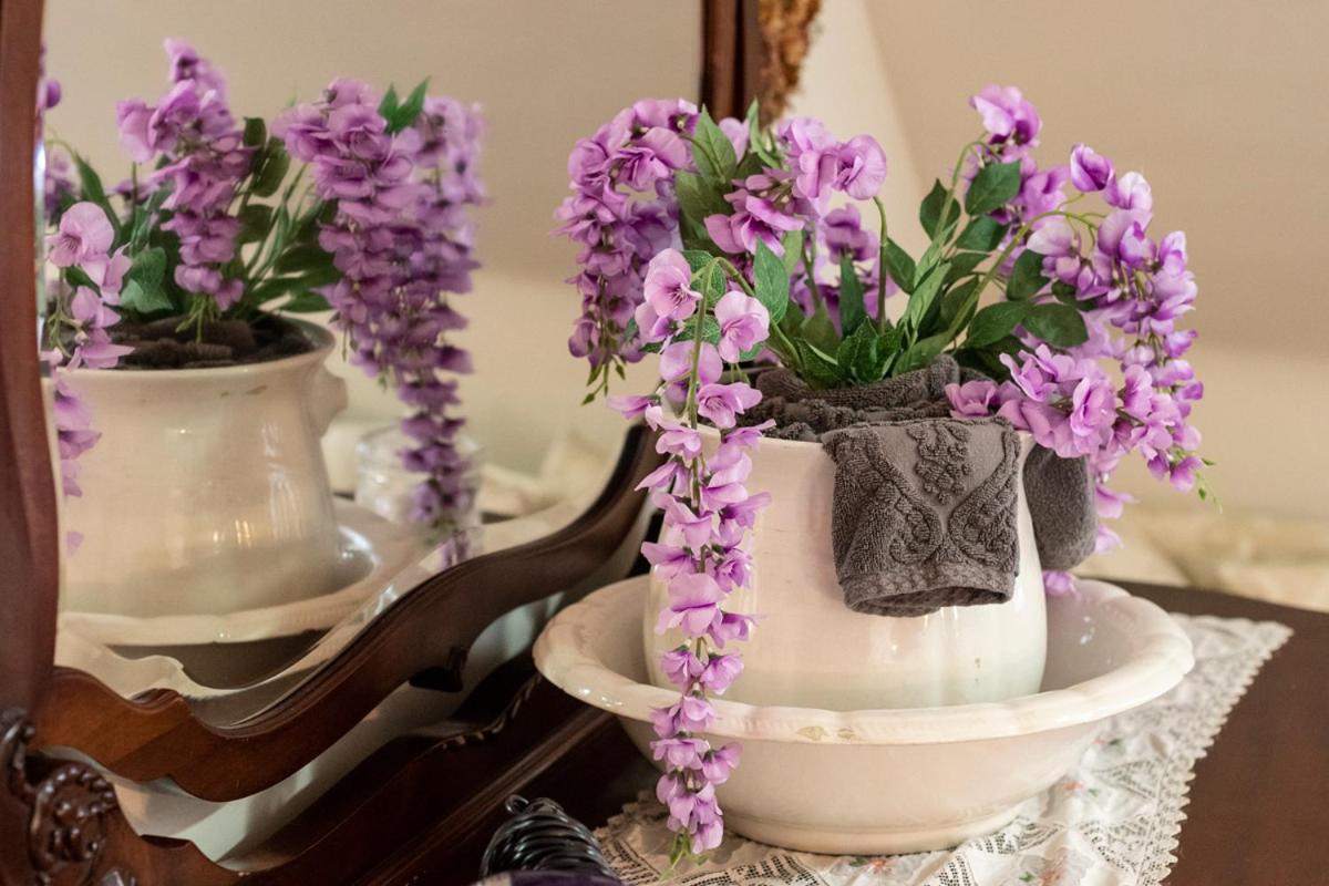 South Broadway Manor B&B - Near Fallingwater, Ohiopyle State Park, Hiking & Biking Trails Gap Scottdale ภายนอก รูปภาพ