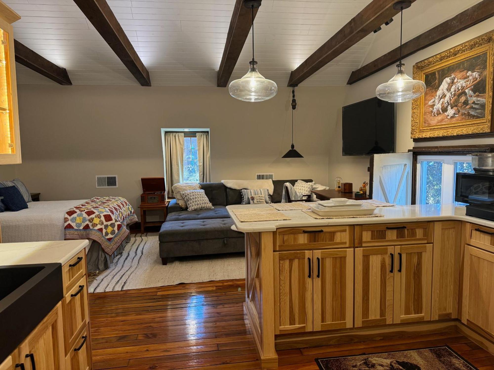 South Broadway Manor B&B - Near Fallingwater, Ohiopyle State Park, Hiking & Biking Trails Gap Scottdale ภายนอก รูปภาพ